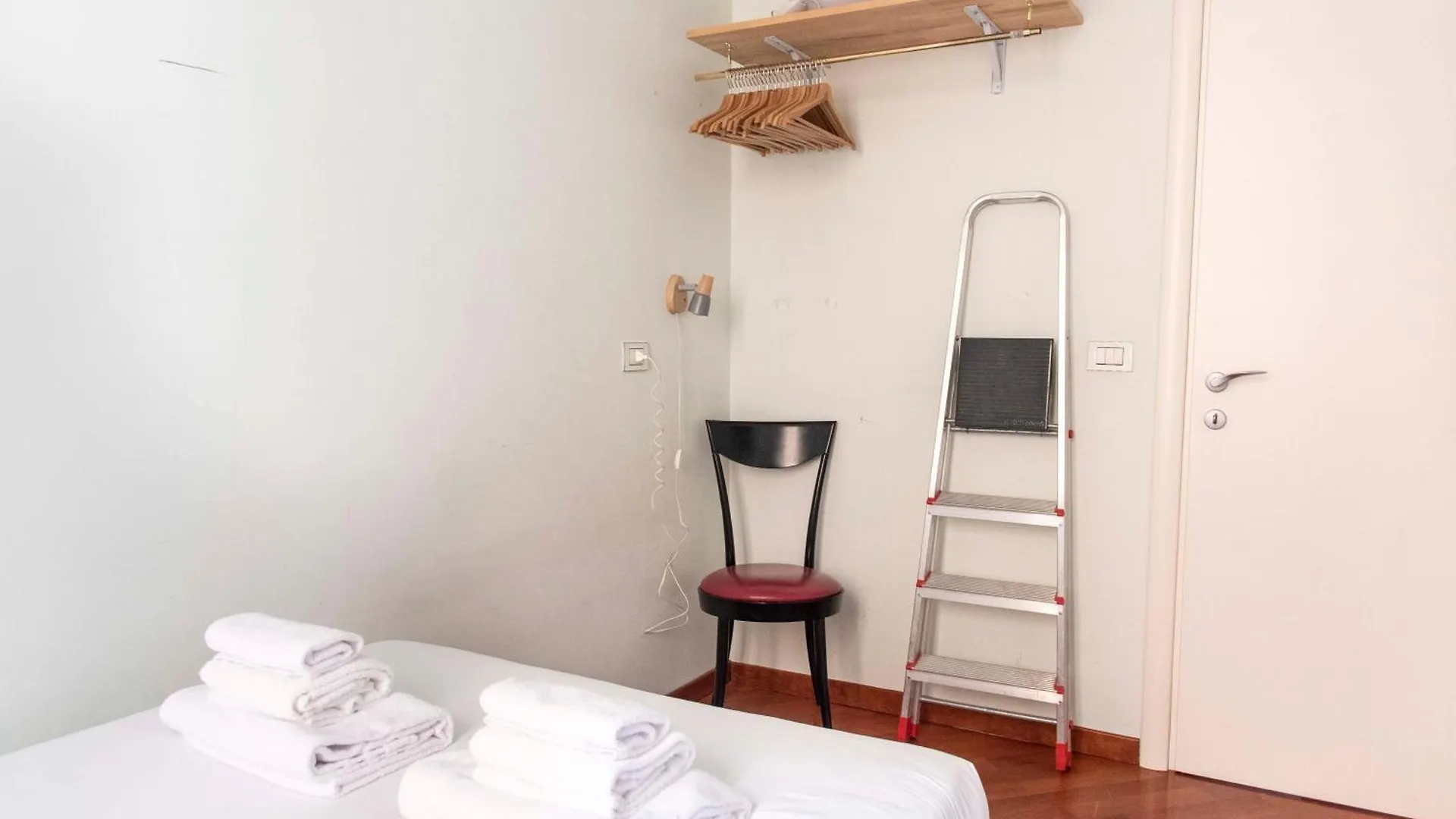 Here'S A New Laura'S Place - Close To San Pietro Rome 0*,